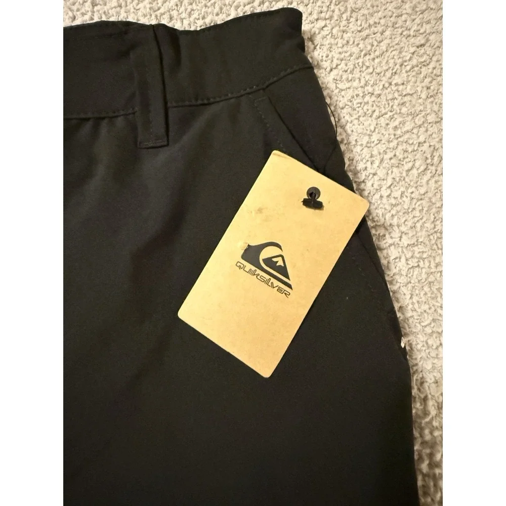 Quicksilver Black Youth Chino Athletic Classic Hybrid Shorts Size 18 New